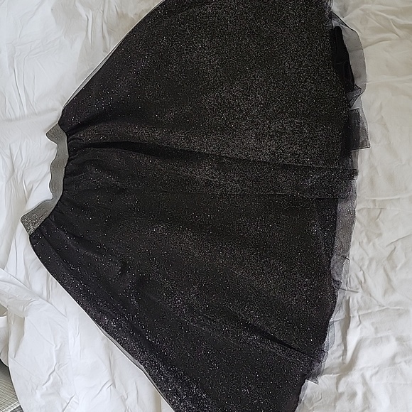 Zara skirt - Picture 1 of 3